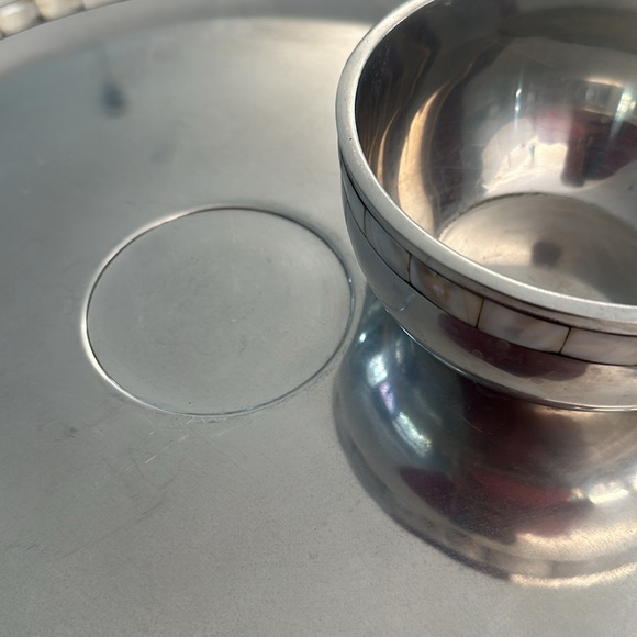 Towle Silversmith Large Serving Plate with Small Dip Bowl Mother of Pearl Inlay - Picture 4 of 4